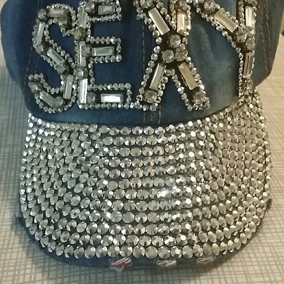 Distressed blinged out fashion cap - Picture 2 of 2